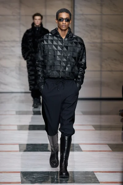 Look 54